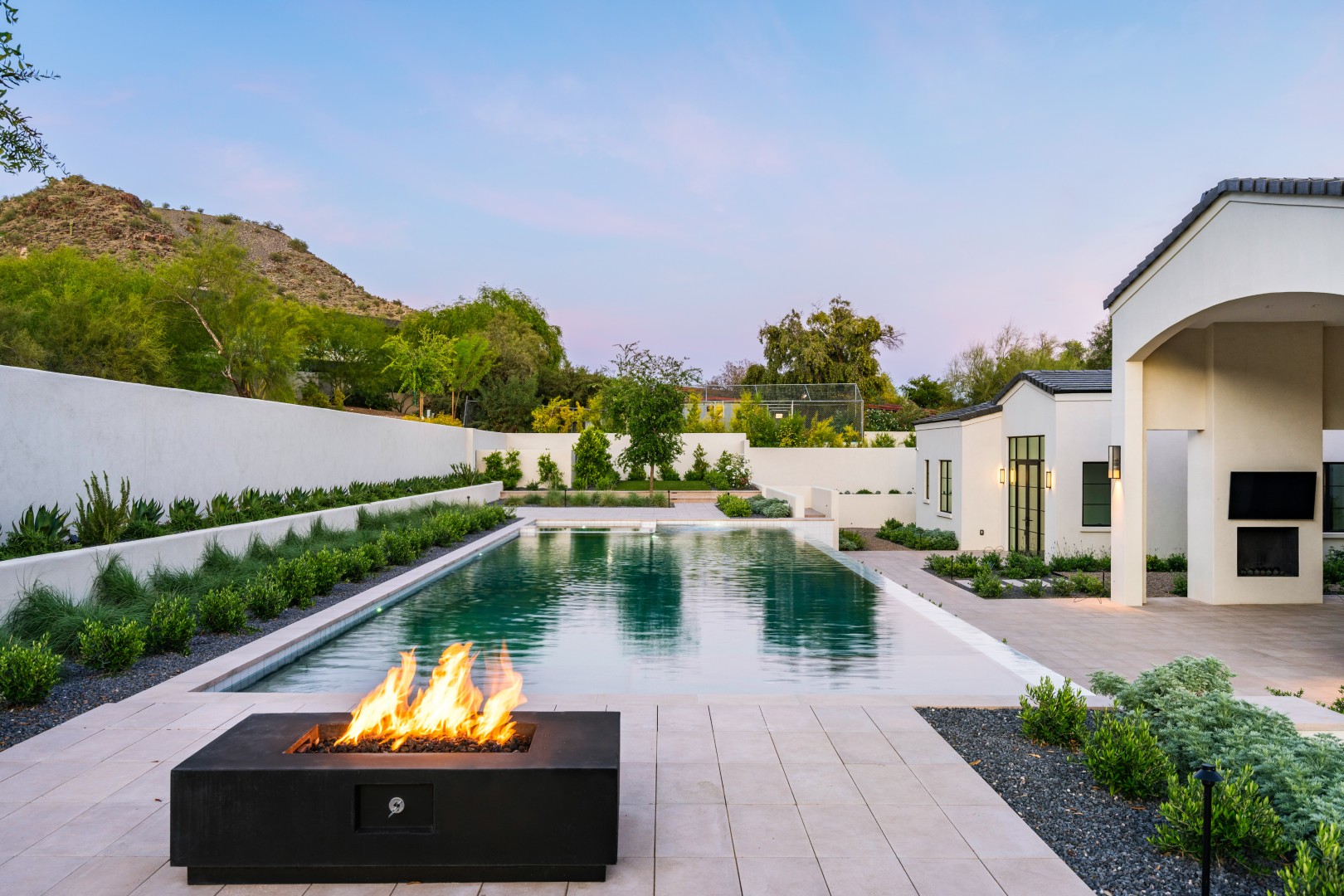Custom pool and backyard design on Joshua Tree in Paradise Valley, AZ by Envy Pools
