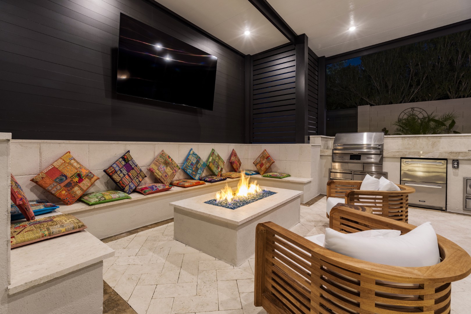 Custom pool and backyard design on 70th Street in Scottsdale, AZ by Envy Pools